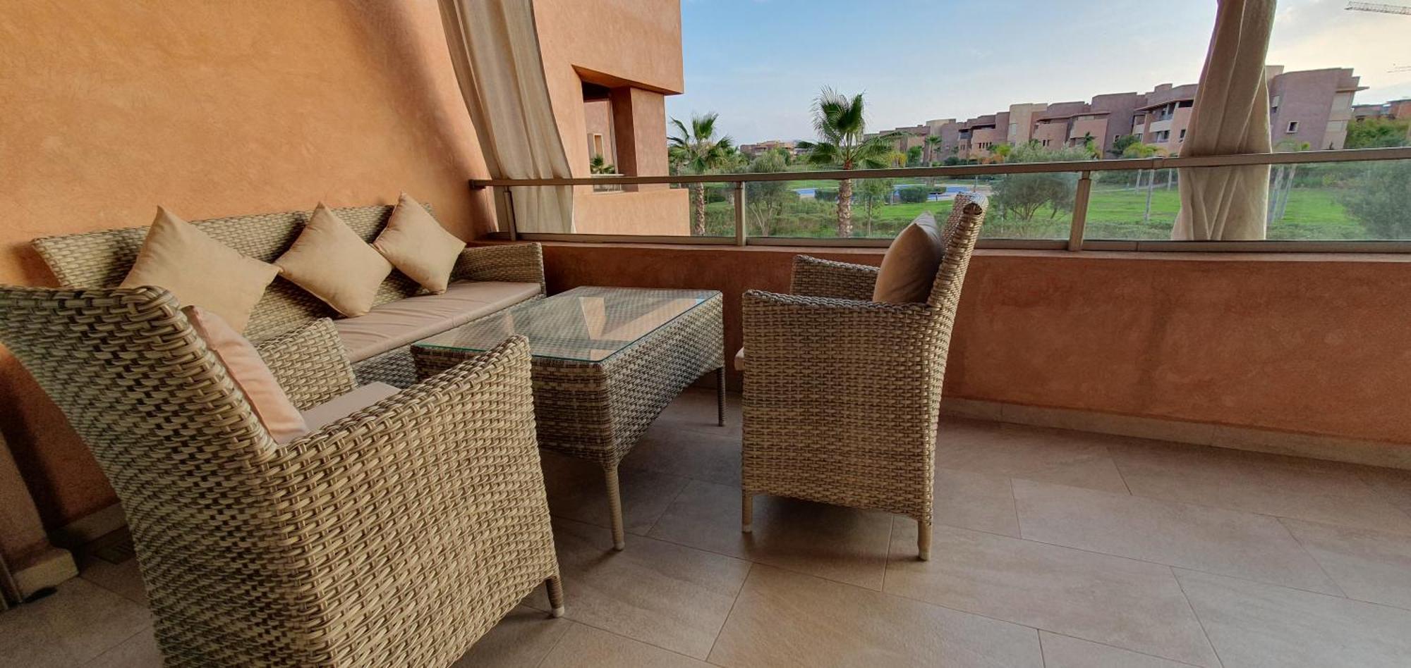 Prestigia Agate Golf Apartment